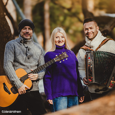 Astrid Wirtenberger im Trio
